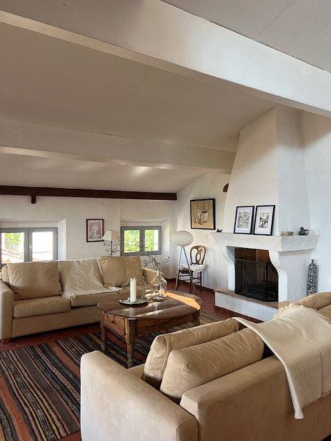 Location de vacances pour 4 personnes, avec terrasse, adapté aux familles à Tourrettes - 2