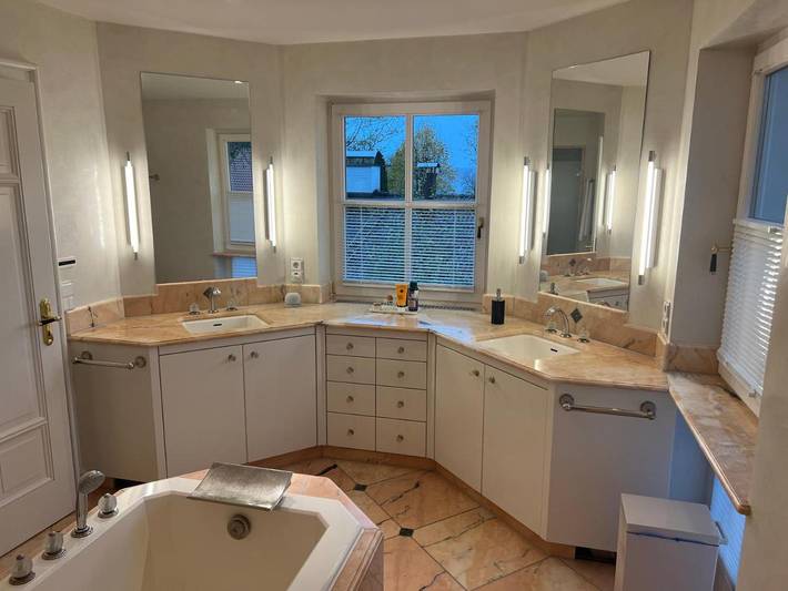 Ferienwohnung für 3 Personen, mit Ausblick und Pool sowie Garten am Starnberger See - 4