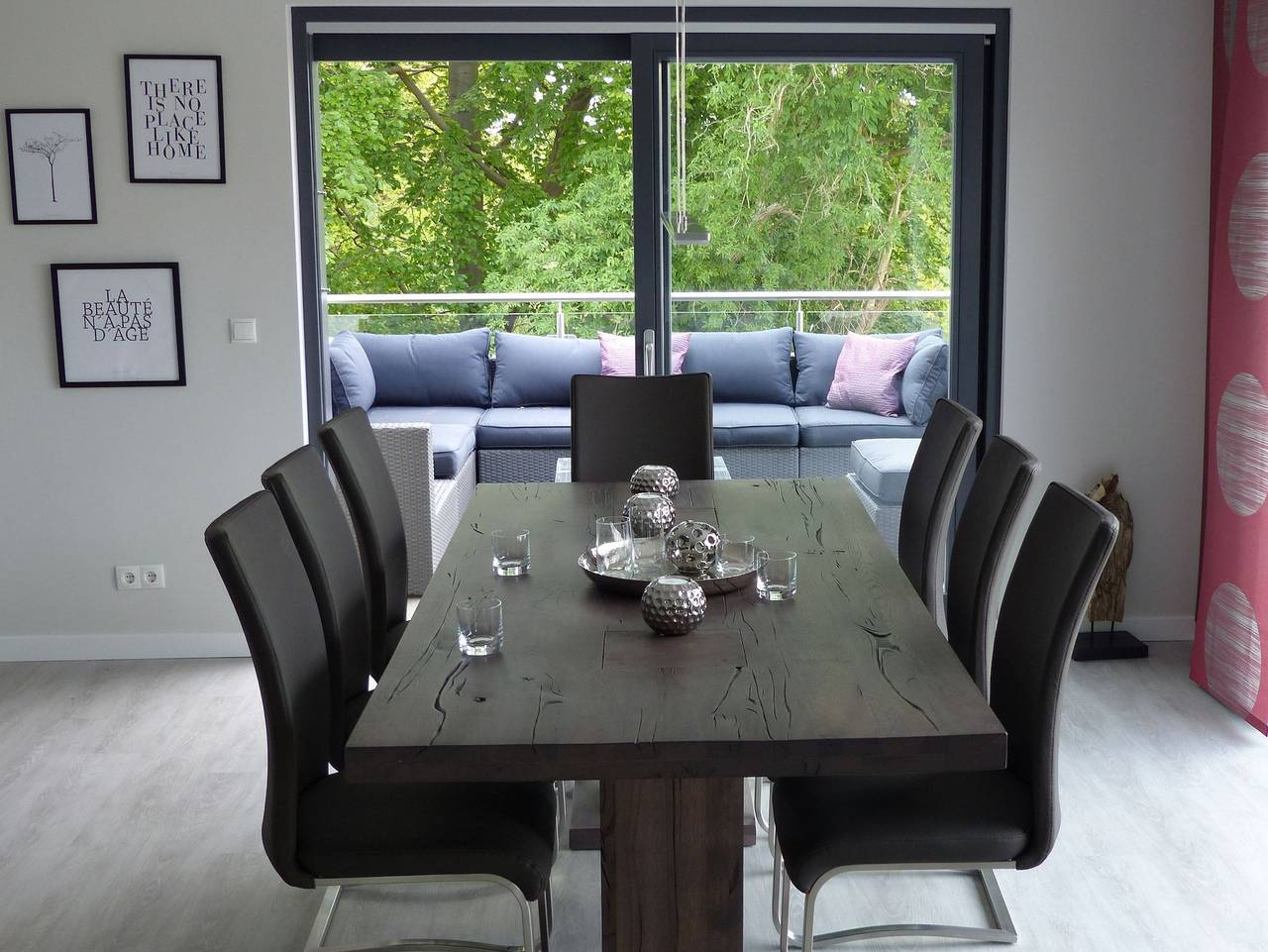 Ganze Ferienwohnung, Ferienvilla mit Panoramablick auf den Schmachter See - Elegante Ferienvilla in Binz, Rügen