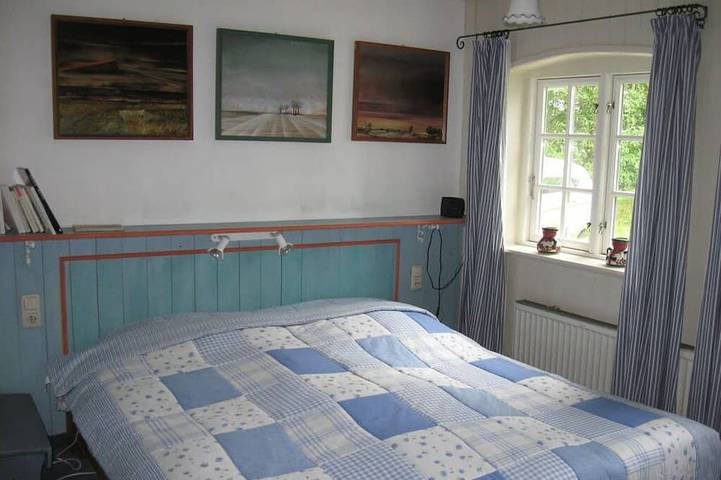 Ganze Wohnung, Ferienhaus Romantisches Reetdachhaus in Schnarup-Thumby, Grünes Binnenland