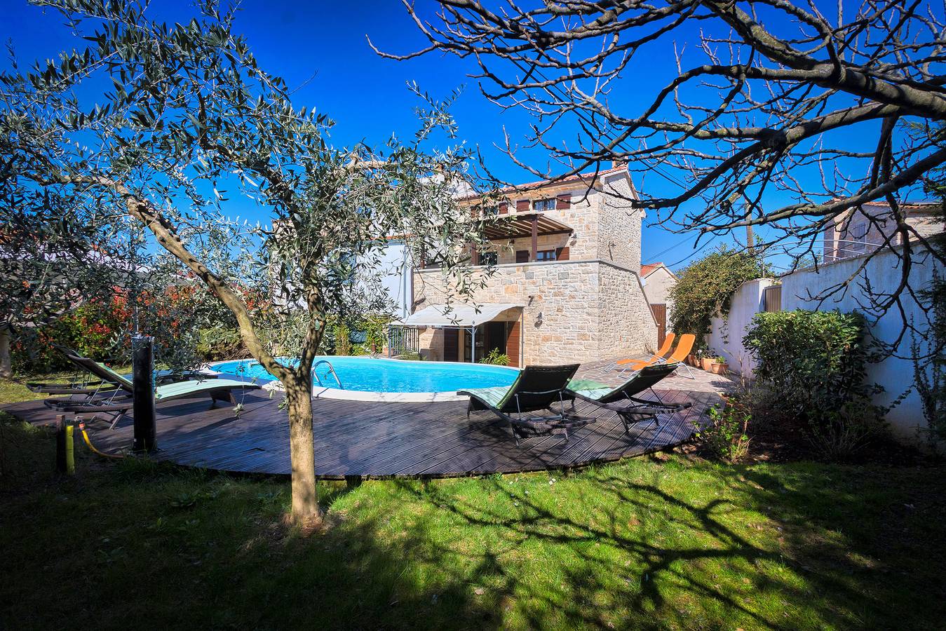 Hübsches Ferienhaus im istrianischen Stil mit Pool in Rovinjsko Selo, Rovinj