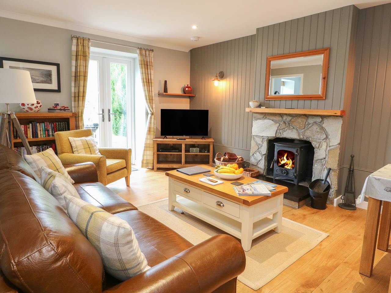 Log Cabin for 2 People in Cairngorms National Park, Scotland