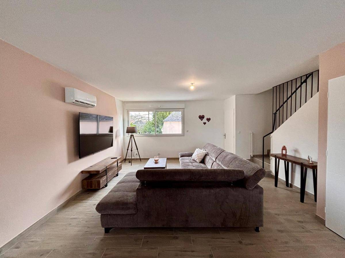 Maison Rosa - Maison moderne cozy avec extérieur in Clermont-Créans, Sarthe