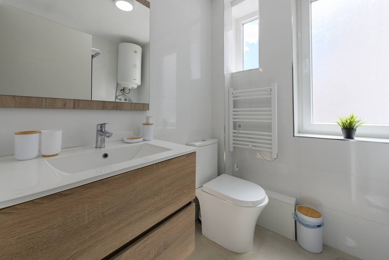 Appartement entier, M (Mdl9)Alquiler Mensual en Madrid – Piso moderno in Tetuán, Madrid