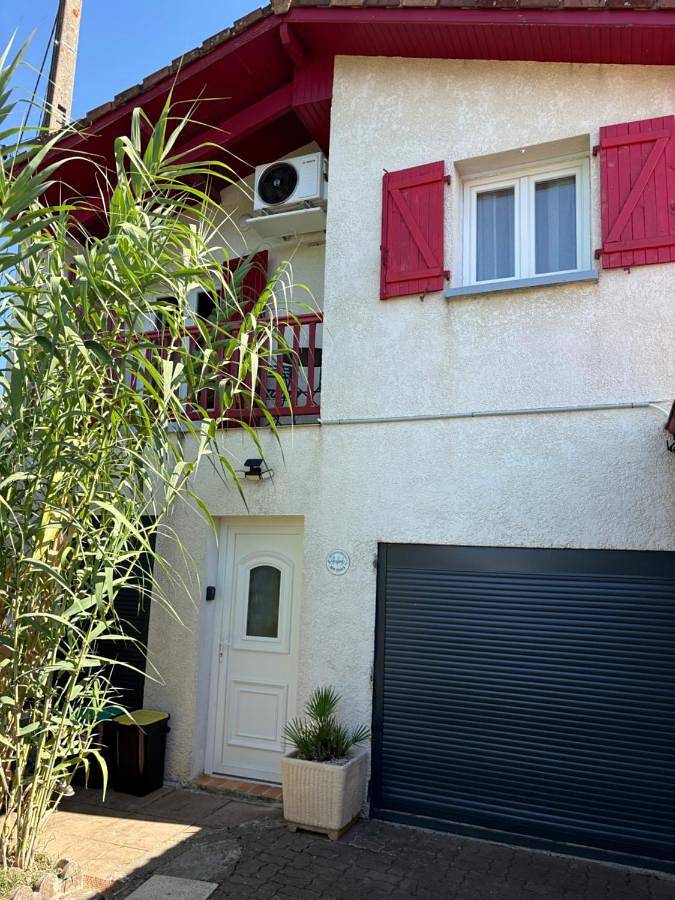 Gîte pour 4 personnes, avec Balcon à Tonneins