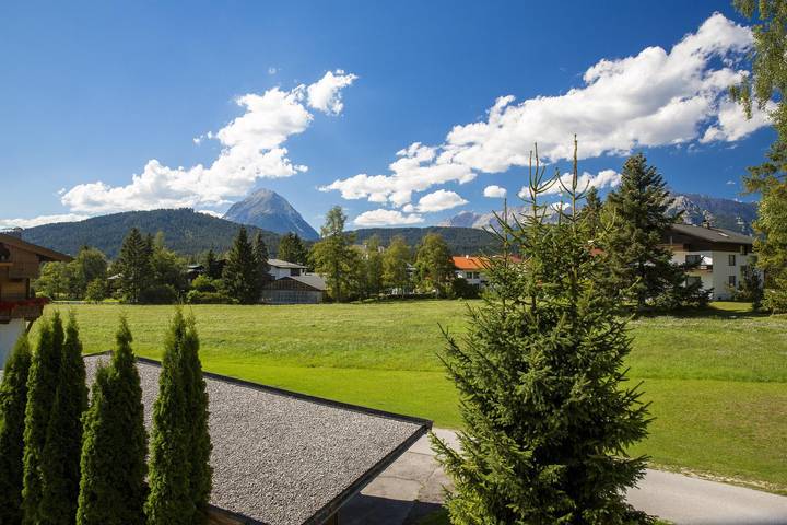 Entire holiday apartment, Apartment, bath, toilet, 1 bed room in Seefeld in Tirol, Innsbruck Land