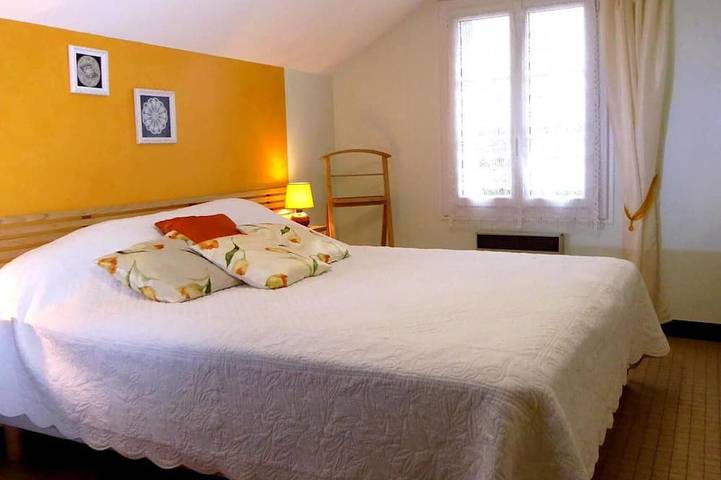 Gîte pour 6 personnes, avec piscine et jardin à La Chapelle-aux-Choux - 2