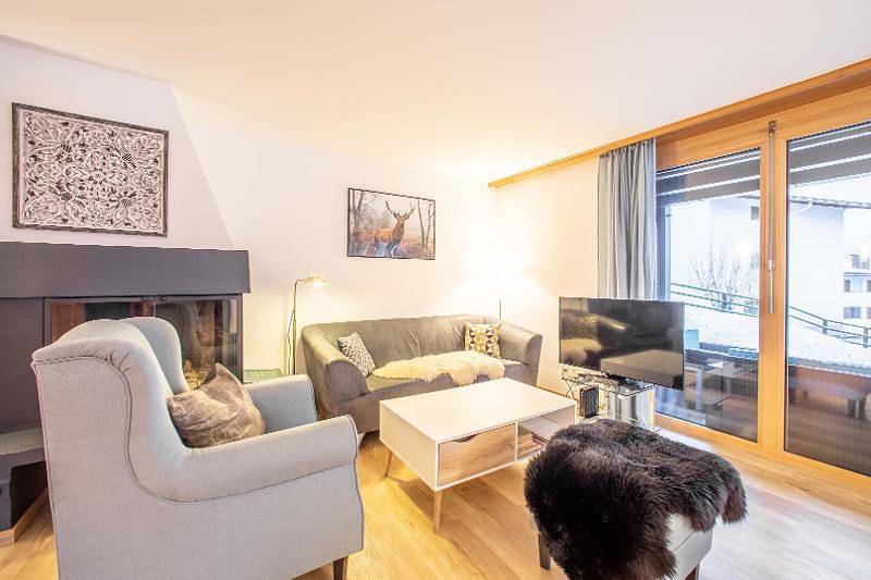 Ganze Ferienwohnung, Casa Radiras - 4.5 Zimmerwohnung, 85m2 für max. 6 Personen in Laax Dorf, Laax