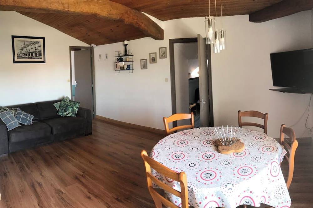 Entire apartment, Cœur de Charente-Maritime - La Charentaise, a peaceful refuge in Saint-Germain-de-Marencennes, Rochefort region
