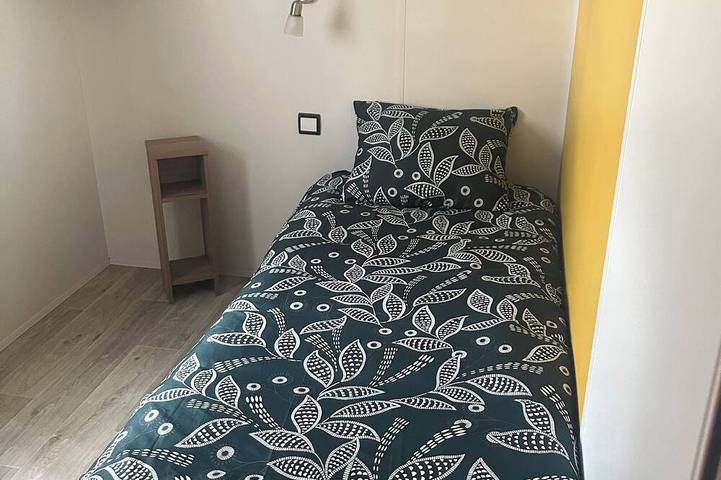 Camping pour 8 personnes, avec piscine, animaux acceptés à Parentis-en-Born - 2