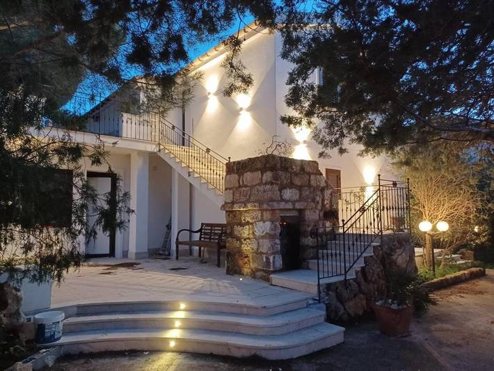 Ferienhaus für 4 Personen, mit Balkon und Terrasse sowie Garten und Ausblick