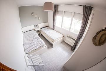 Casa Rural para 8 Personas en Tierras del Ebro, Costa Dorada, Foto 2