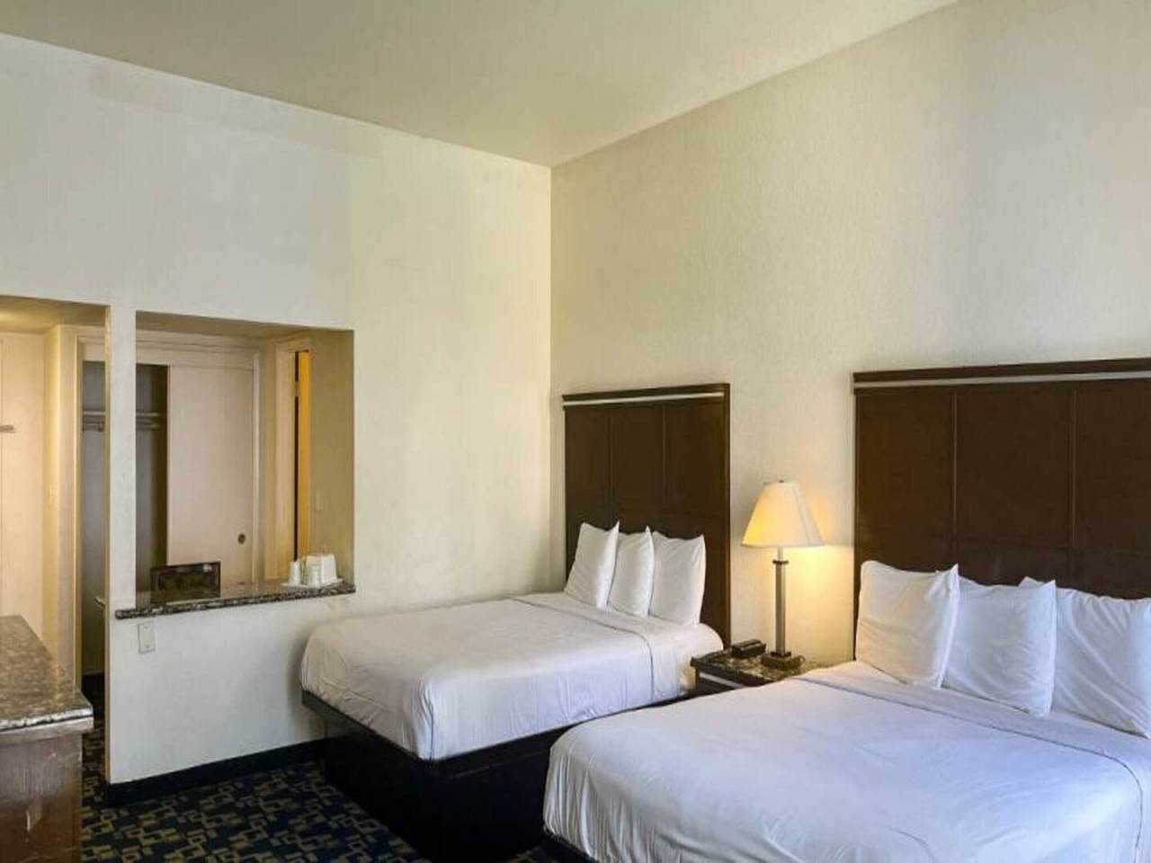 Geheel appartement, 2 tweepersoonsbedden | Nsmk, minikoelkast in Oceanside, San Diego County