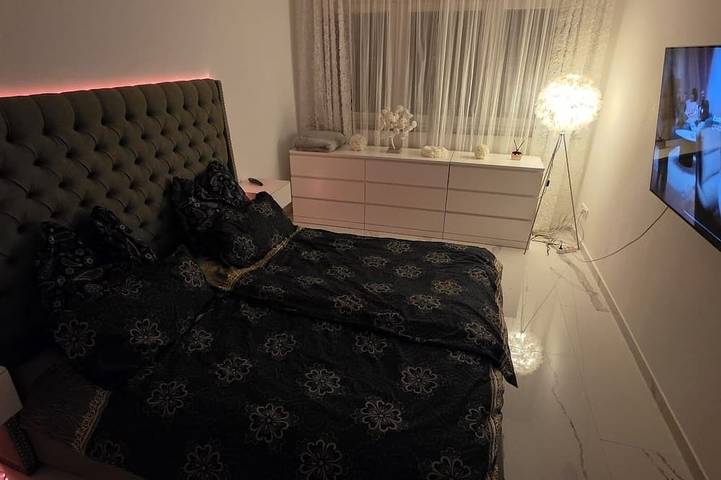 Ferienwohnung für 4 Personen, mit Balkon und Whirlpool sowie Garten in Fürth - 2