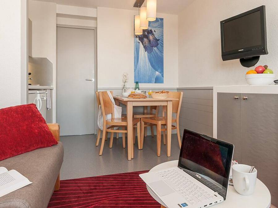 Pierre & Vacances Residence Antarès - Studio 4 personnes - Studio 4 Personnes - Vue Montagne in Morzine, Les Portes du Soleil