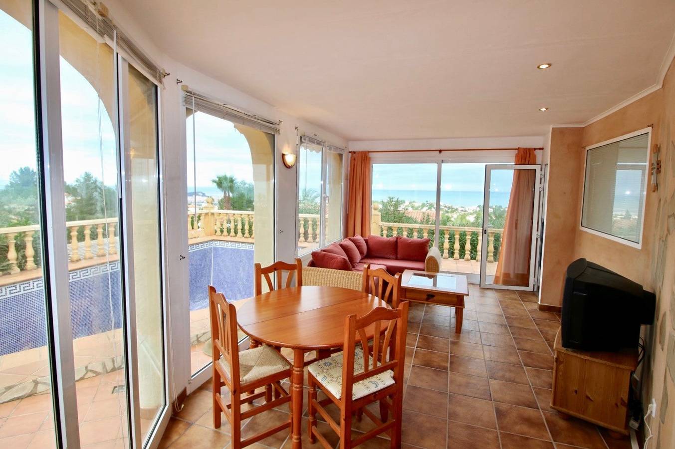 Don Quijote Studio Se - carlosferien-Costa-Blanca, foto 7