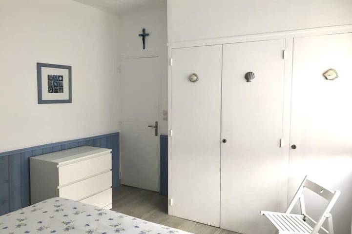 Location de vacances pour 7 personnes, avec terrasse et jardin, animaux acceptés dans Plage Du Pont D Yeu Notre Dame De Monts - 3