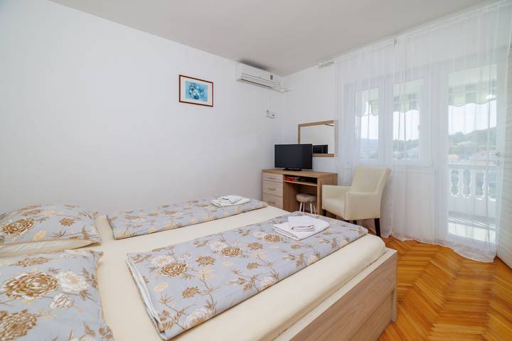 Ferienwohnung für 2 Personen, mit Balkon in Supetarska Draga - 3