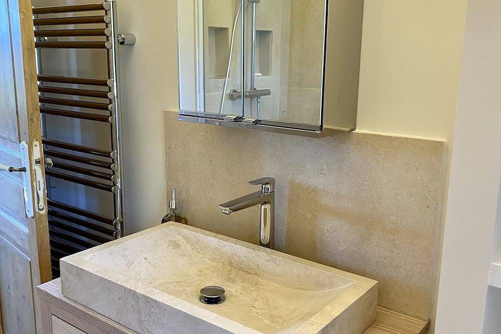 Tranquility among the olive trees in Saint-Cannat, Aix-en-Provence region