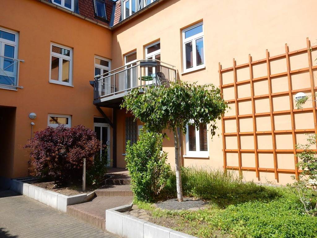 Wohnung in Dresden mit Schwimmbecken in Dresden-Neustadt, Dresden