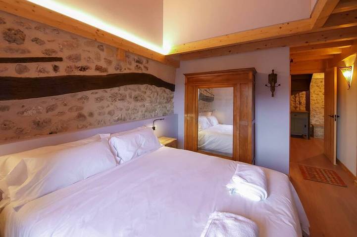 Apartamento entero, Casa Candonga Apto Arriba in Frías, Cordillera Cantábrica
