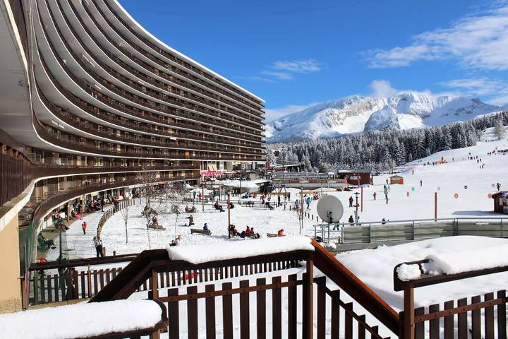 Lodge for 4 people in French Alps