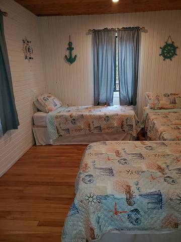 Vacation House for 12 Guests in Ocean Beach (NY), Suffolk County, Picture 3