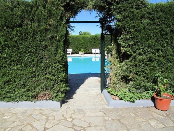 Casa de vacaciones para 8 personas, con jardín y piscina además de balcón y vistas - 1