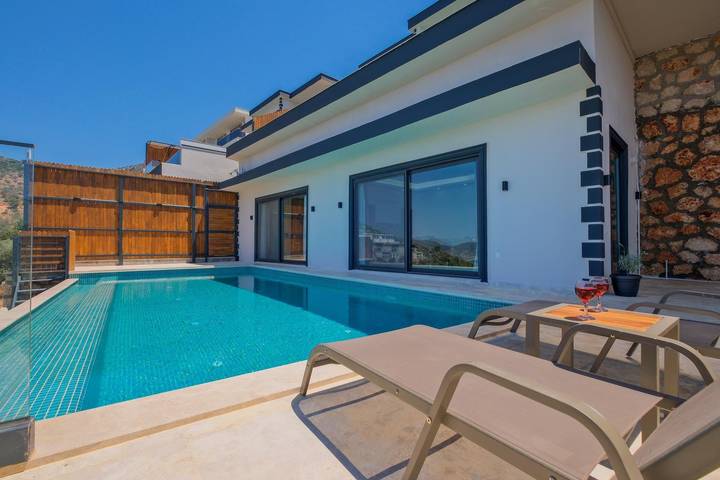 Holiday rental for 2 people, with terrace and garden in Kalkan