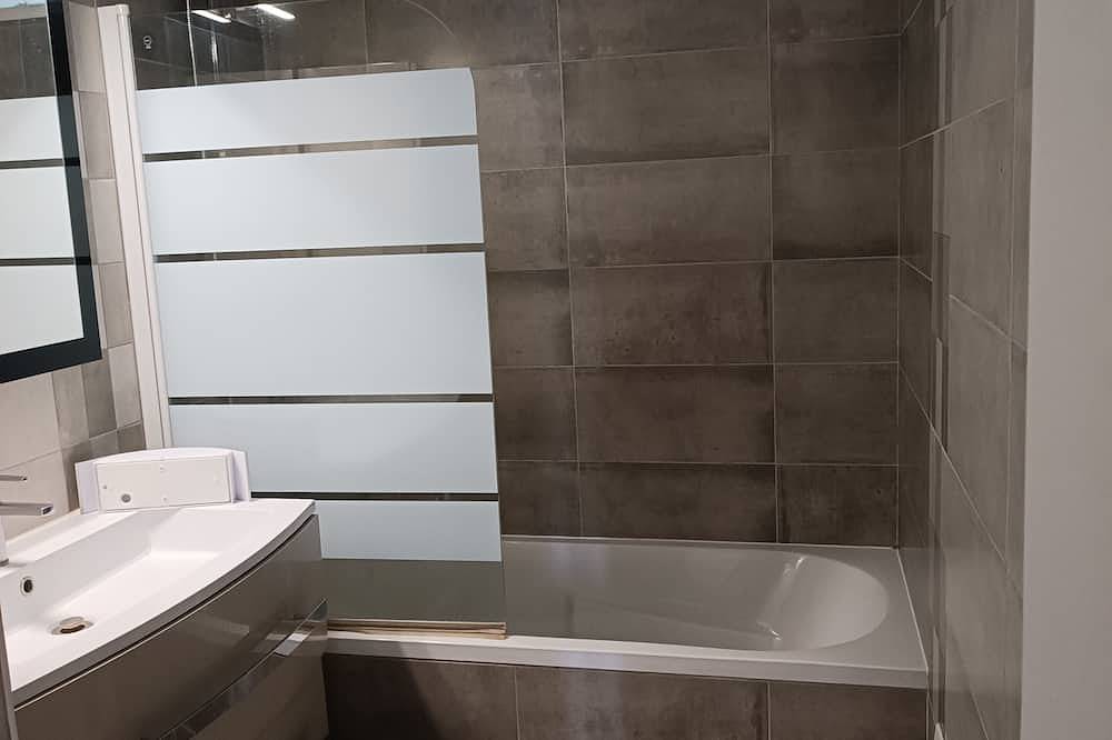 Ganze Wohnung, Grand Appartement -20 mn- Paris et Stade de France in Épinay-sur-Seine, Seine-Saint-Denis