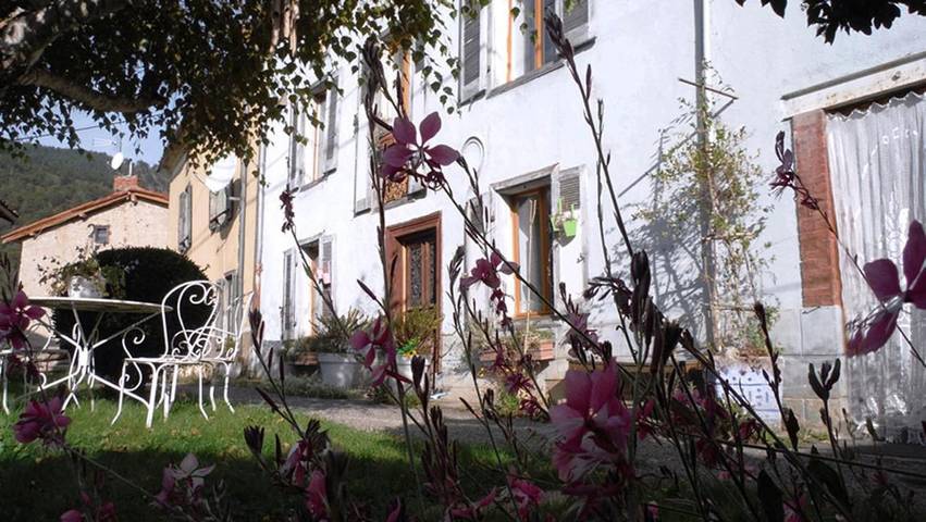 Gîte pour 3 personnes, avec Terrasse ainsi que Jardin et Vue à Soulan
