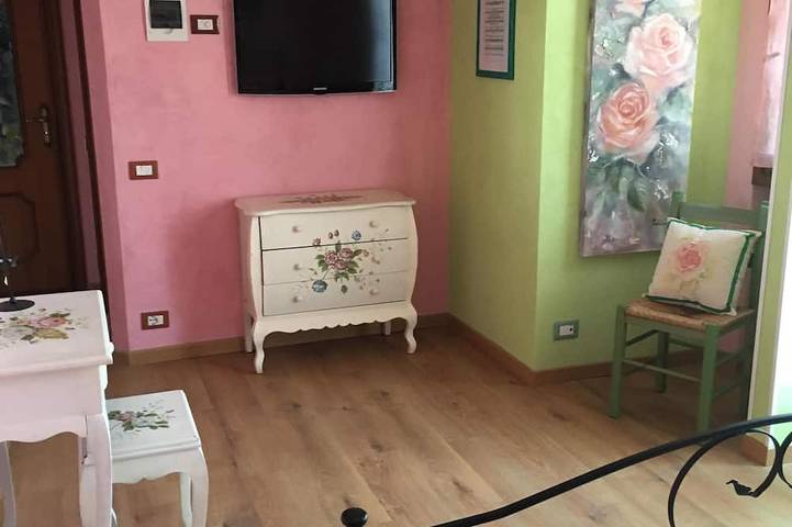 Ferienhaus für 12 Personen, mit Balkon und Whirlpool sowie Garten in Bordighera - 3