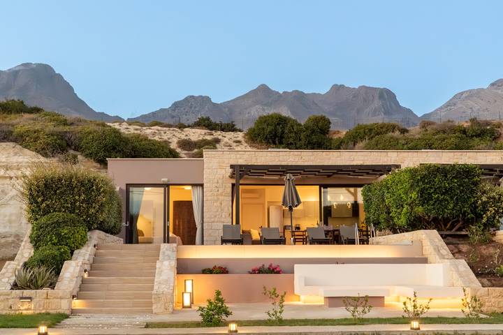 Villa für 6 Personen, mit Meerblick und Terrasse sowie Garten und Pool auf Kreta