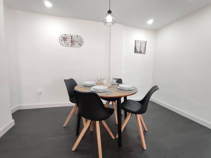 Ganze Ferienwohnung, Ferienwohnung für 4 Personen in Cruz de Humilladero, Malaga