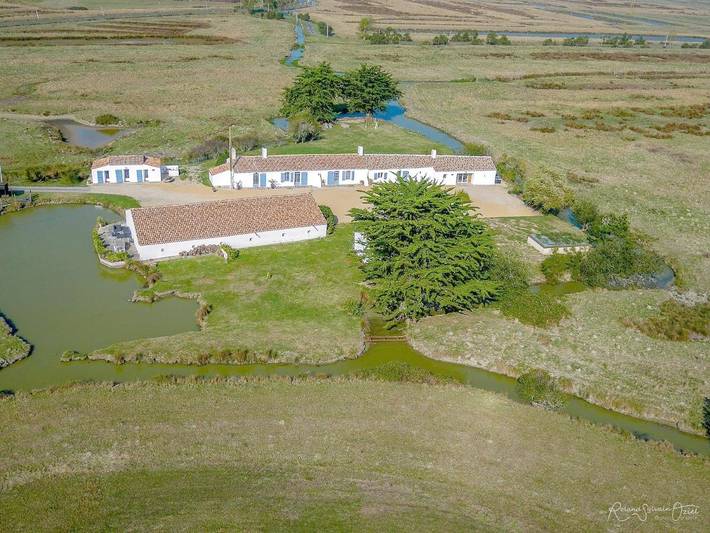 Maison de vacances pour 2 personnes, avec jardin ainsi que vue sur le lac et vue en Vendée - 2