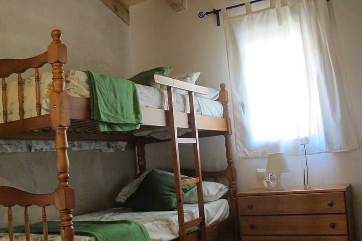 Gîte pour 8 personnes, avec jardin et balcon à Tremp - 4