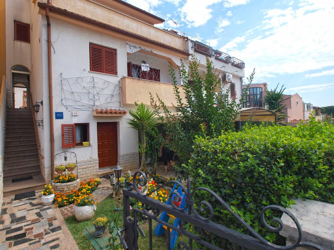 Entire apartment, Holiday apartment for 4 people with terrace in Pula-Medulin, Pula