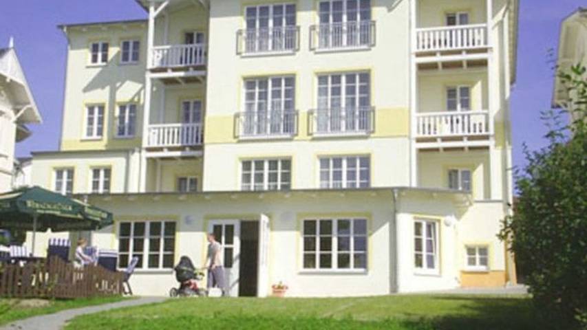 Ferienwohnung für 3 Personen, mit Garten in Sassnitz