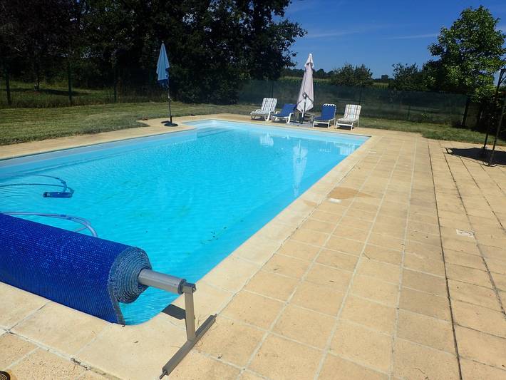 Gîte pour 4 personnes, avec piscine, animaux acceptés à Longué-Jumelles - 3