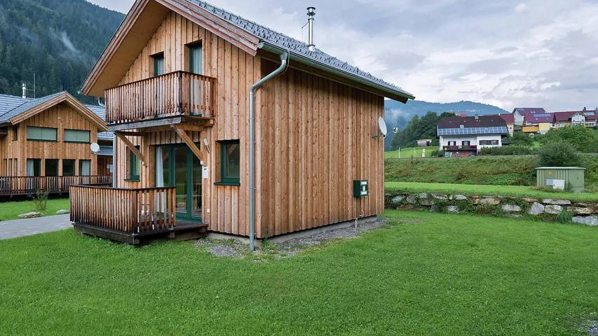Chalet für 7 Personen, mit Whirlpool und Garten in Murau