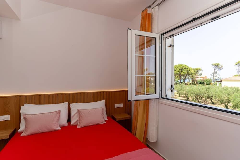 Apartment for 3 People in Planos, Zakynthos