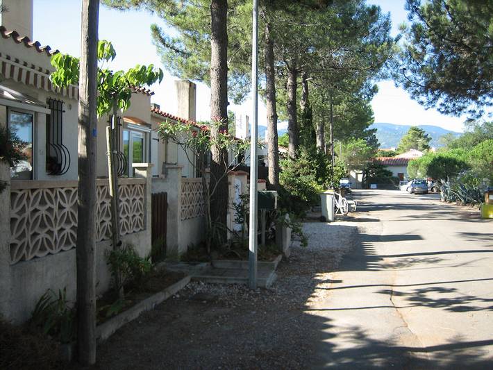 Gîte pour 4 personnes, avec terrasse - 1