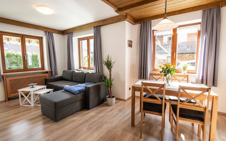 Ferienwohnung für 4 Personen, mit Terrasse und Garten sowie Ausblick in Bad Hindelang - 4