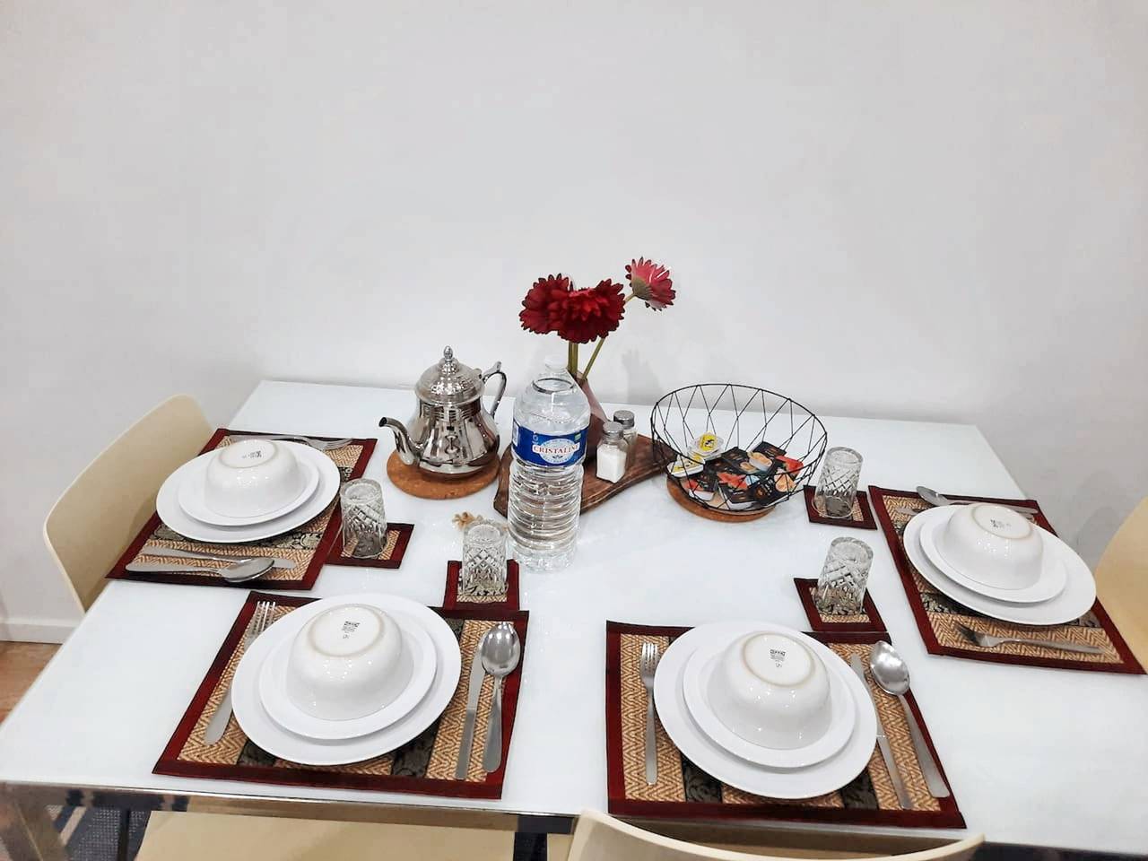 Appartement entier, Appartement moderne à Molenbeek-Saint-Jean / 77 m² / Parking in Molenbeek-Saint-Jean, Flandre