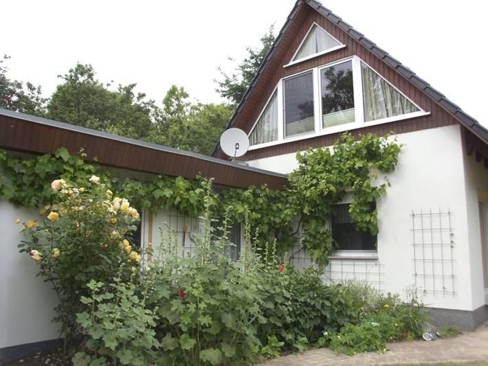 Ferienhaus für 3 Personen, mit Balkon und Terrasse sowie Garten und Seeblick in Rankwitz