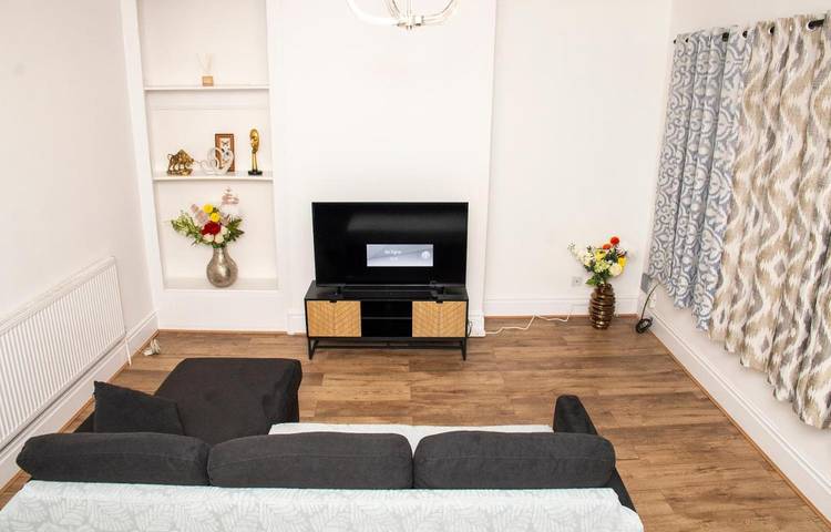 Apartment for 6 people in Northampton
