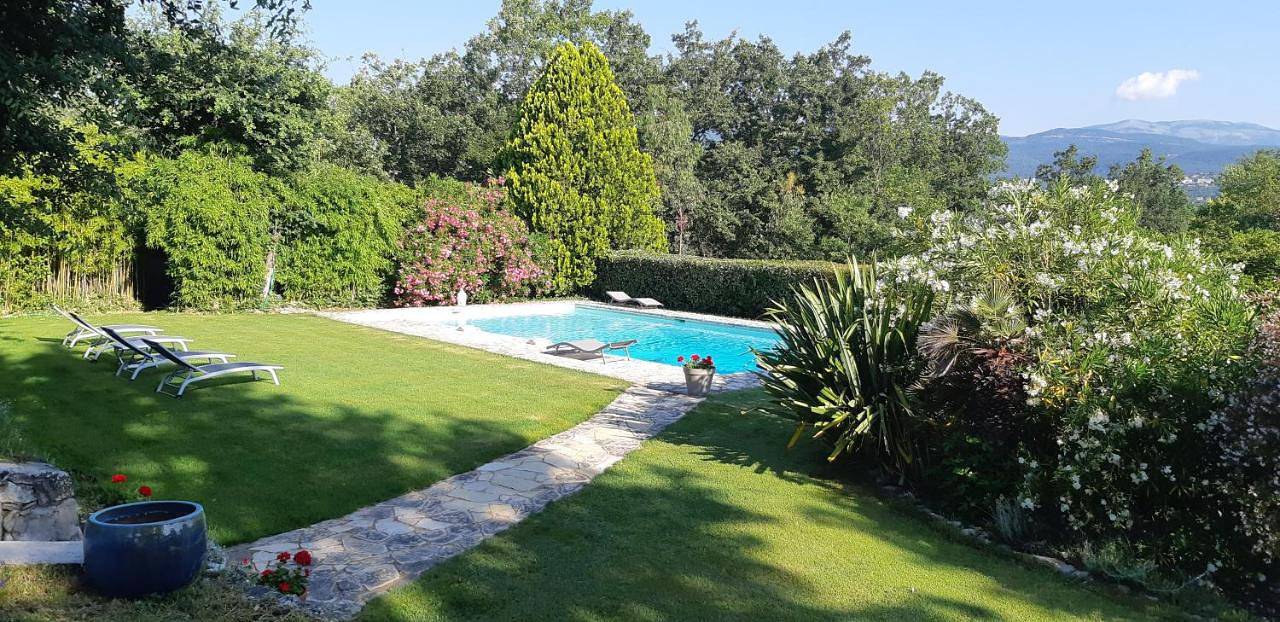 Unique room for rent guaranteeing your tranquility in Tourrettes, Région de Draguignan