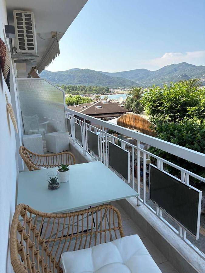 Ferienwohnung für 6 Personen, mit Balkon und Ausblick - 1