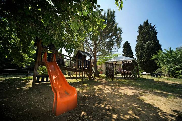 Wohnwagen für 5 Personen, mit Pool, mit Haustier in der Toskana - 4