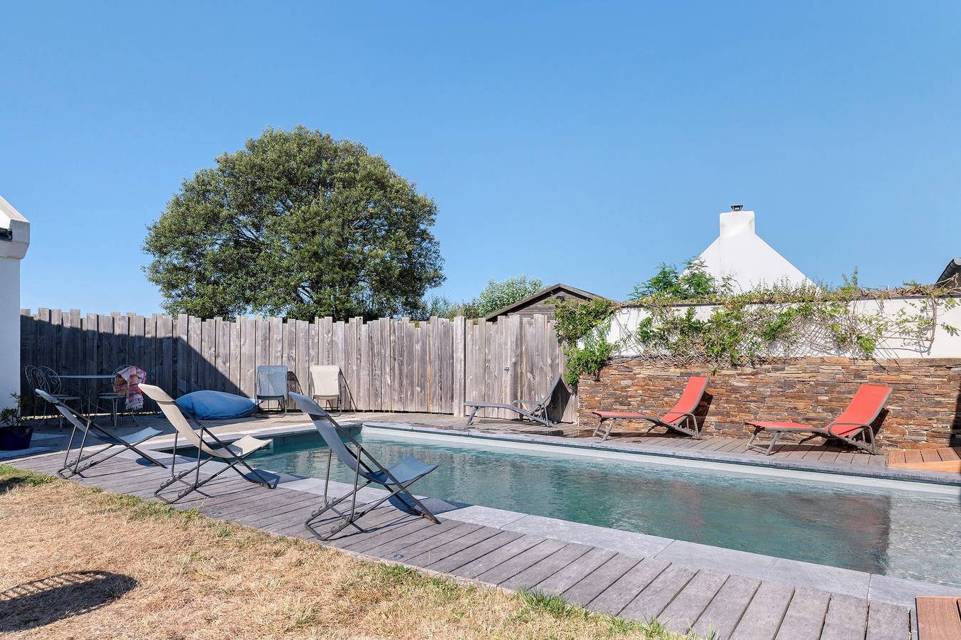 Chambre d’hôtes « Escale Sauzonnaise - La Baie » avec vue mer, piscine partagée et Wi-Fi in Sauzon, Côte des Mégalithes